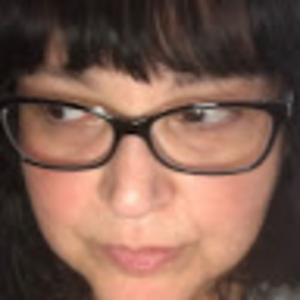 Meet your Posher, Adriane